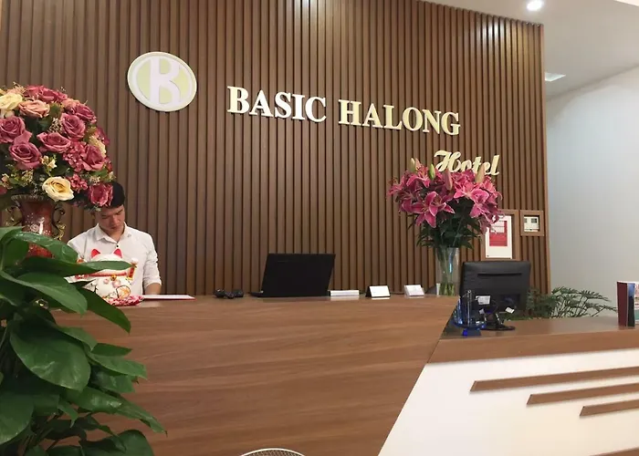 Khach San Basic * Hạ Long